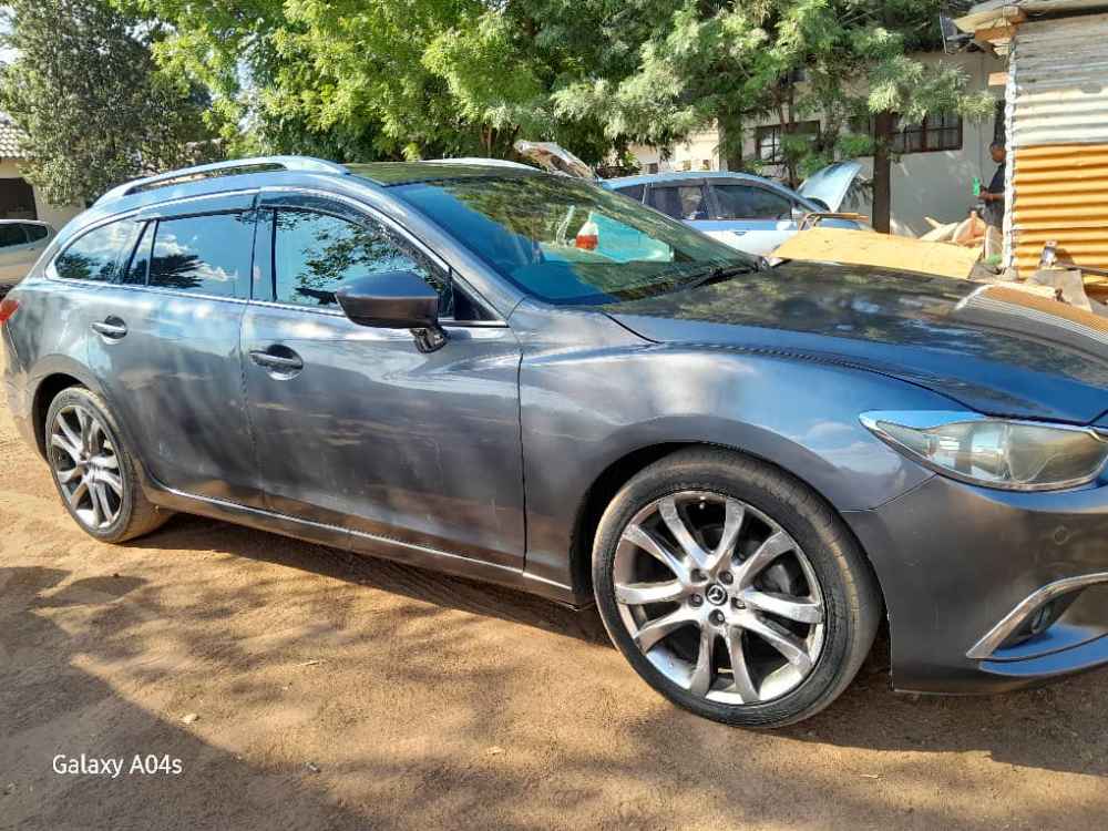 RENT MAZDA ATENZA AT P70 PER HOUR product image